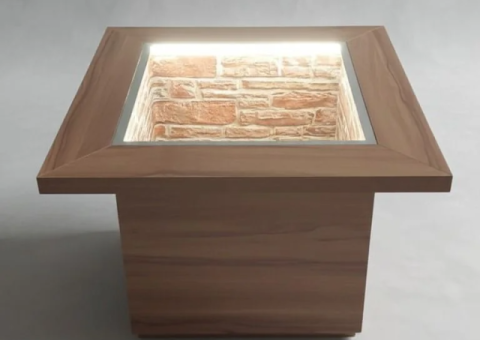 Luxurious Solid Wood Table with a Creative Touch - 1/3