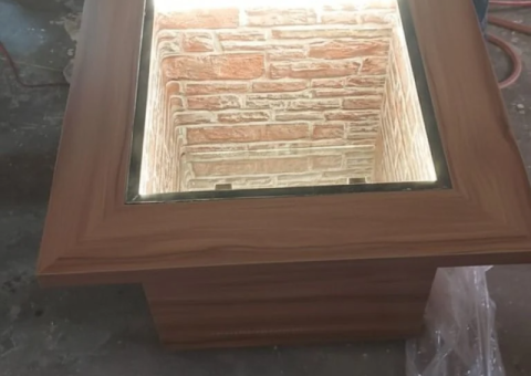 Luxurious Solid Wood Table with a Creative Touch - 2/3