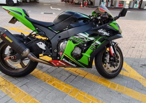For Sale: 2016 Kawasaki ZX-10R – Excellent Condition