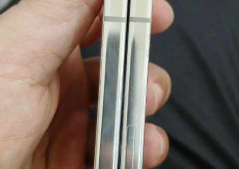 Samsung Galaxy Z Flip 5 – 512 GB | Excellent Condition - 2/3