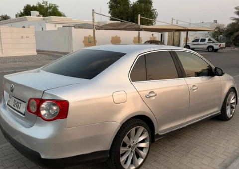 Volkswagen Jetta 2009 – Excellent Condition - 3/4