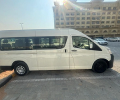 Toyota HiAce 2021 - 200,000 km