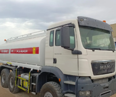 6x6 Water Tanker for Rent – 2013 Model