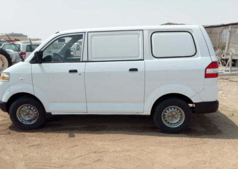 باص سوزوكي شحن موديل 2007 – حالة ممتازة