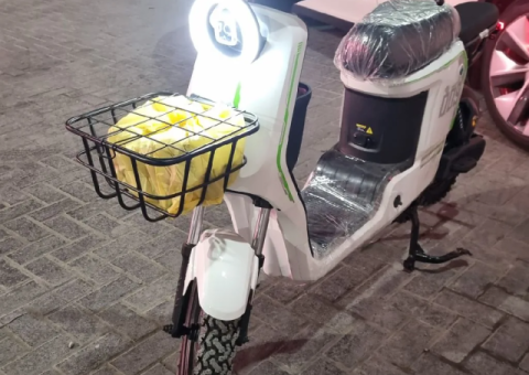 2000W Electric Scooter – 48V, 77 km/h, - 3/5