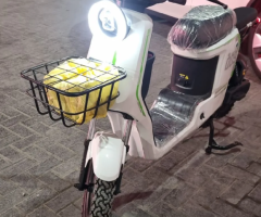 2000W Electric Scooter – 48V, 77 km/h,