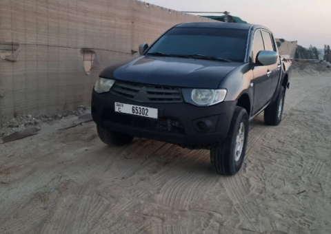 Mitsubishi L200 Pickup for Sale – 4WD, Manual Transmission - 3/3