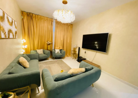 Resale 3BR + Maid Apartment – Ajman One Towers - 1/4