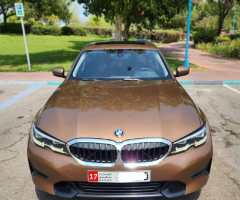 2020 BMW 320i GCC Spec - 93,000 km