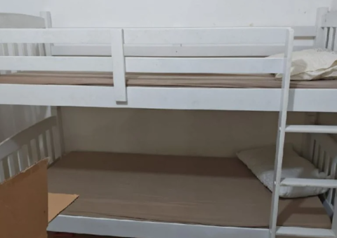 2 Single Beds (90×190 cm) with Mattresses + White Bunk Bed - 2/3