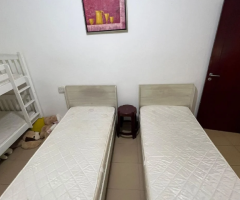 2 Single Beds (90×190 cm) with Mattresses + White Bunk Bed