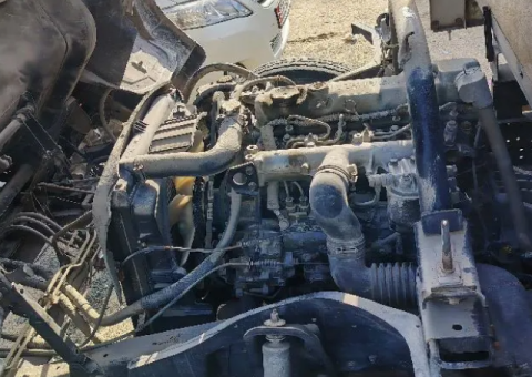 Clean 3-Ton Small Truck for Sale – No Issues - 3/5