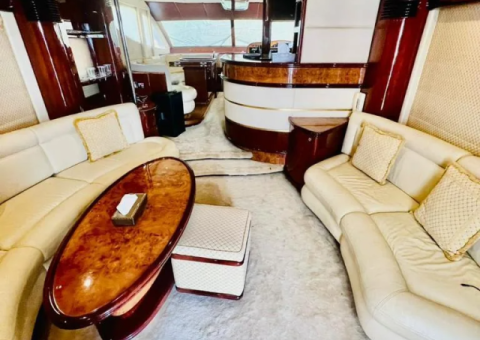 Super Luxury Chartered Yachts for Sale – Dubai - 3/5