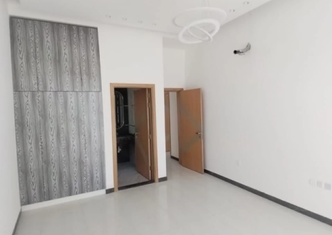 Residential Investment Villa for Sale – Corner Plot - 2/4