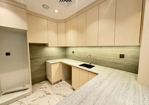 BHK Apartment for Resale – Gold Crest Tower D - 3/5