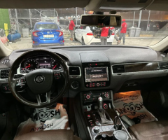 2015 Volkswagen Touareg Gulf Spec