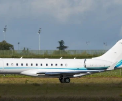 2015 Bombardier Global 6000 – 13-Passenger, Low Hours, Fully Equipped