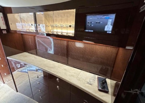 2015 Bombardier Global 6000 – 13-Passenger, Low Hours, Fully Equipped - 8/9