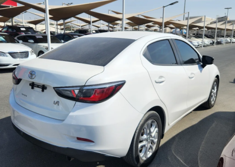 2017 Toyota Yaris for Sale in Ajman - 4/5