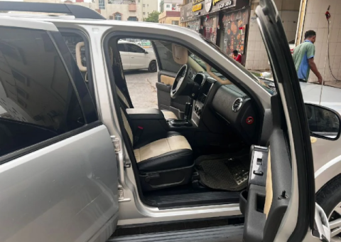 2010 Ford Explorer for Sale - Excellent Condition - 5/5