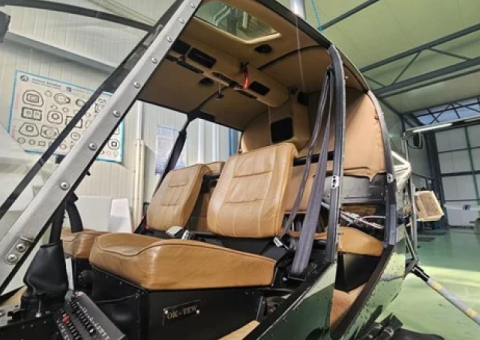2009 ROBINSON R44 RAVEN II - 4/9